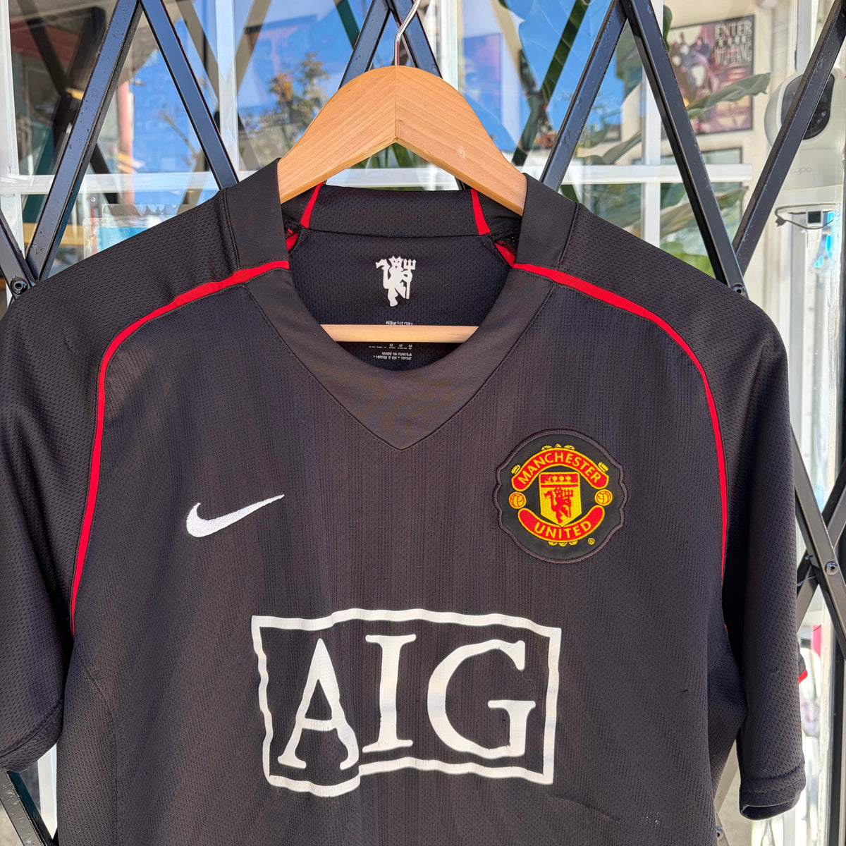 2007-08 Nike Manchester United Jersey - Size M