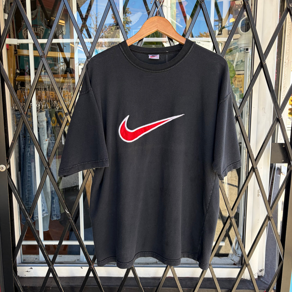 Vintage Bootleg Nike Tee - Size L