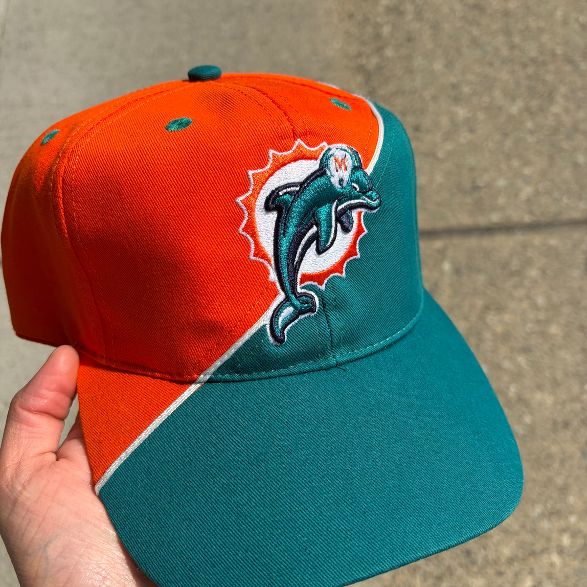 Miami Dolphins Velcroback Hat