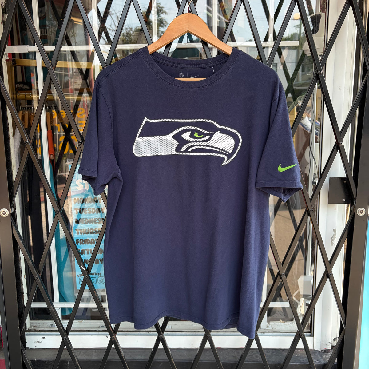 Nike Seattle Seahawks Tee - Size XL