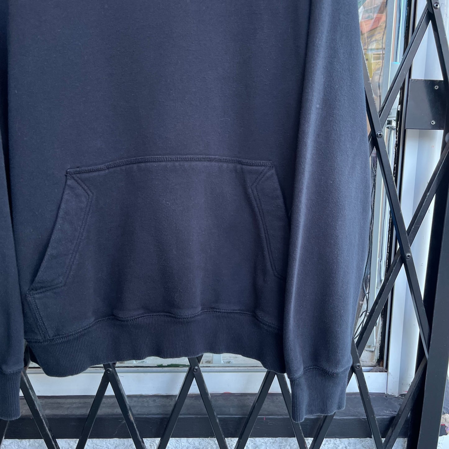Nike Essential Hoodie - Size XL