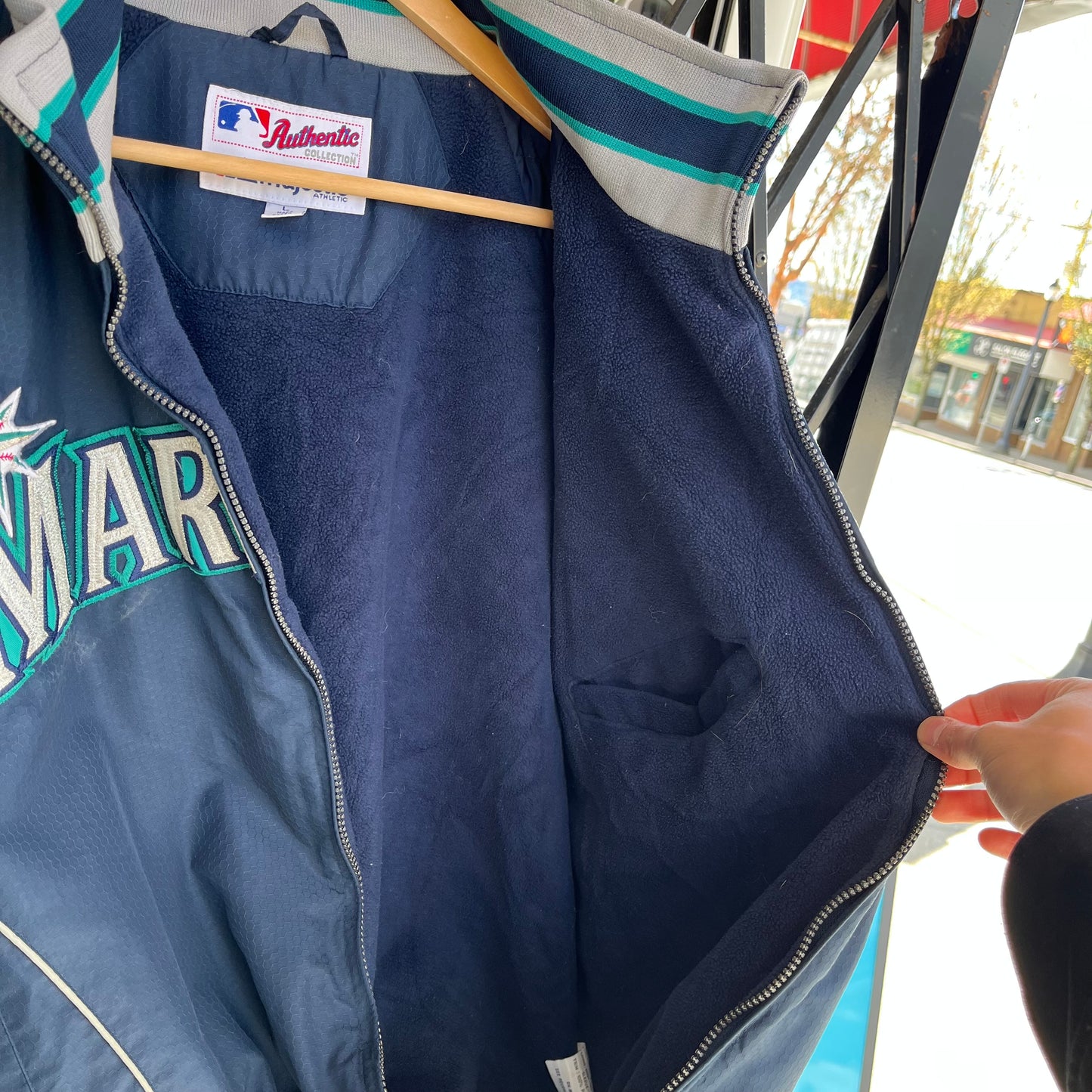 Vintage Seattle Mariners Dug Out Jacket - Size L