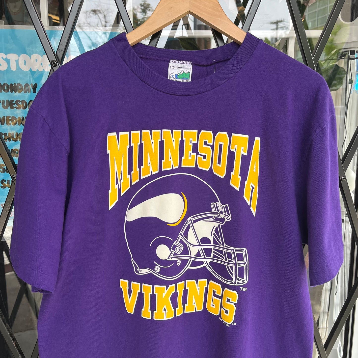 1992 Minnesota Vikings Tee - Size L