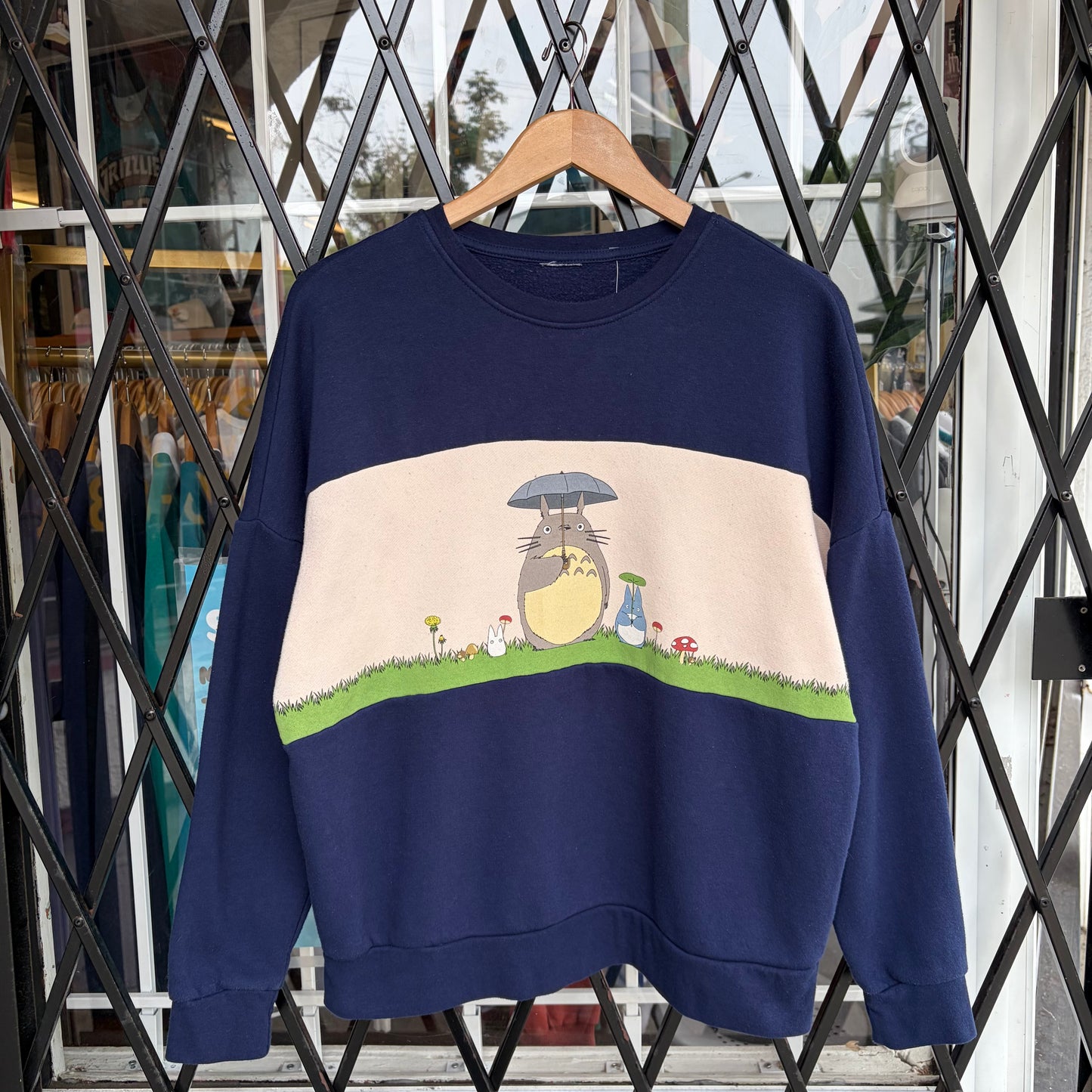 My Neighbour Totoro Crewneck - Size L