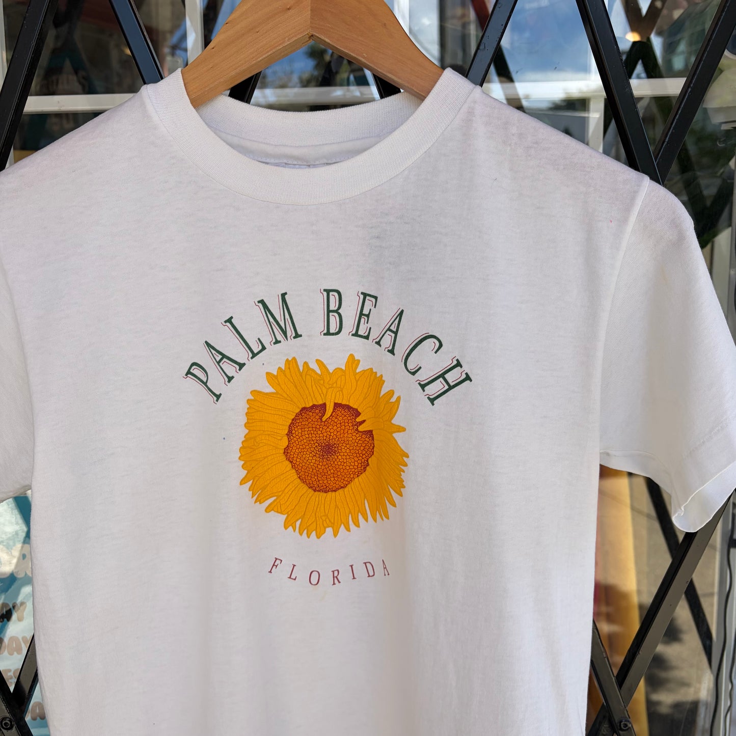 Vintage Sunflower Mini Tee - Size Women’s L