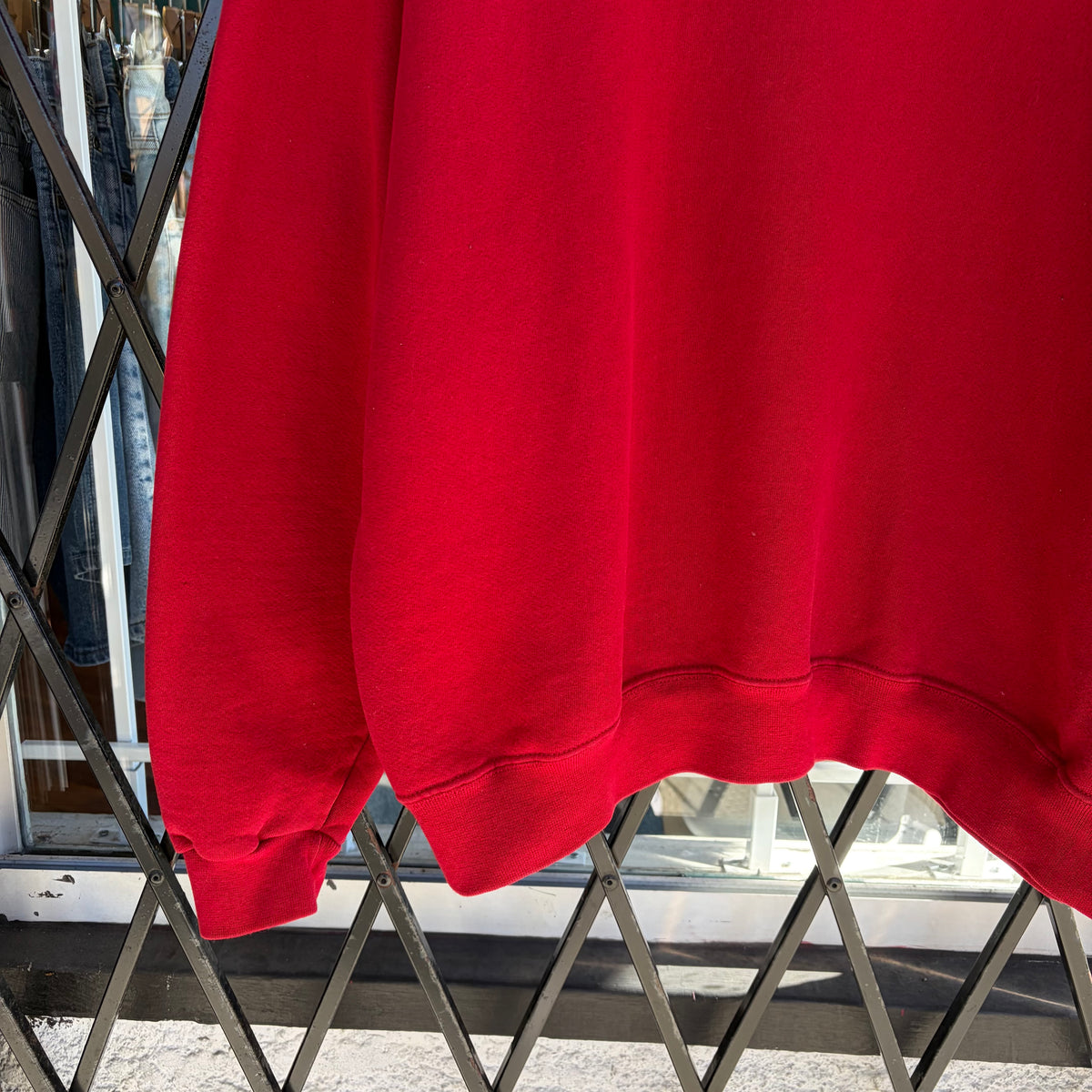 Russell Crewneck - Size XXL